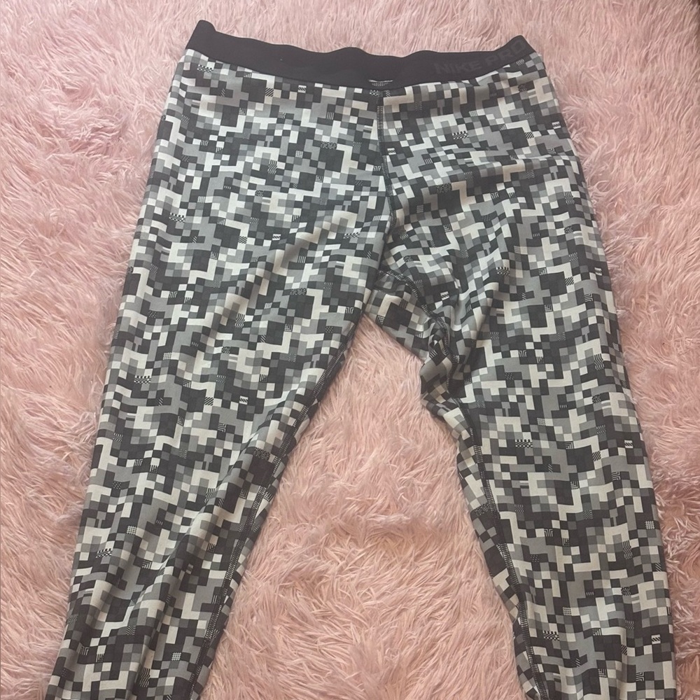 Nike Black and White Dri-FIT Training Leggings